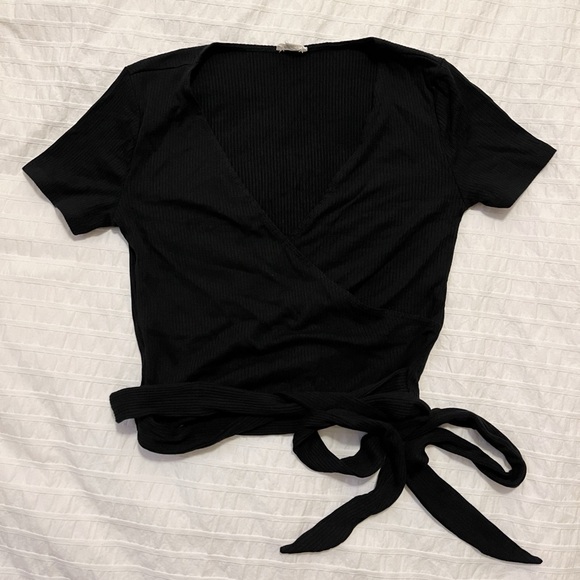 Black wrap t-shirt - Picture 1 of 1